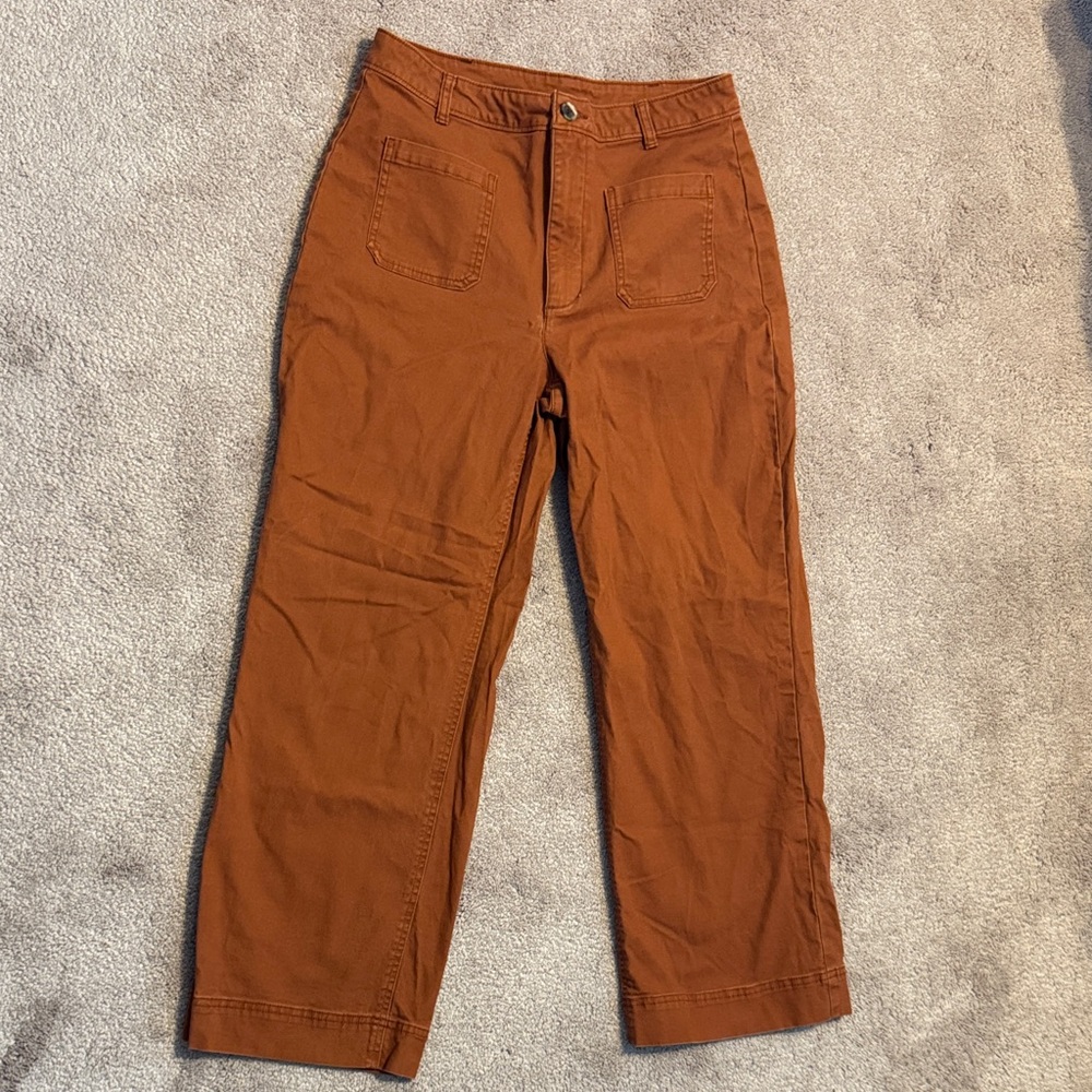 Old Navy Women's Tan Chinos